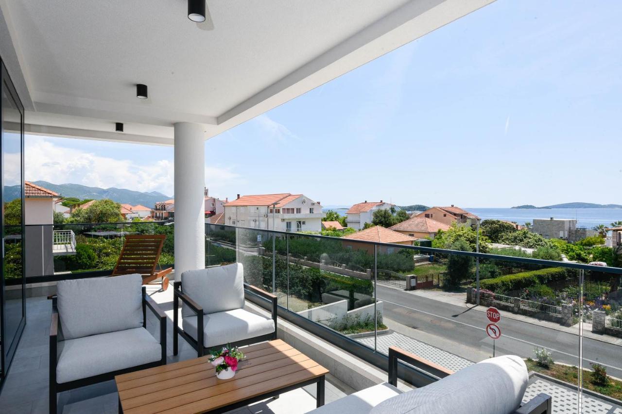 Sunny Day Luxury Holiday Apartments Orebić Buitenkant foto