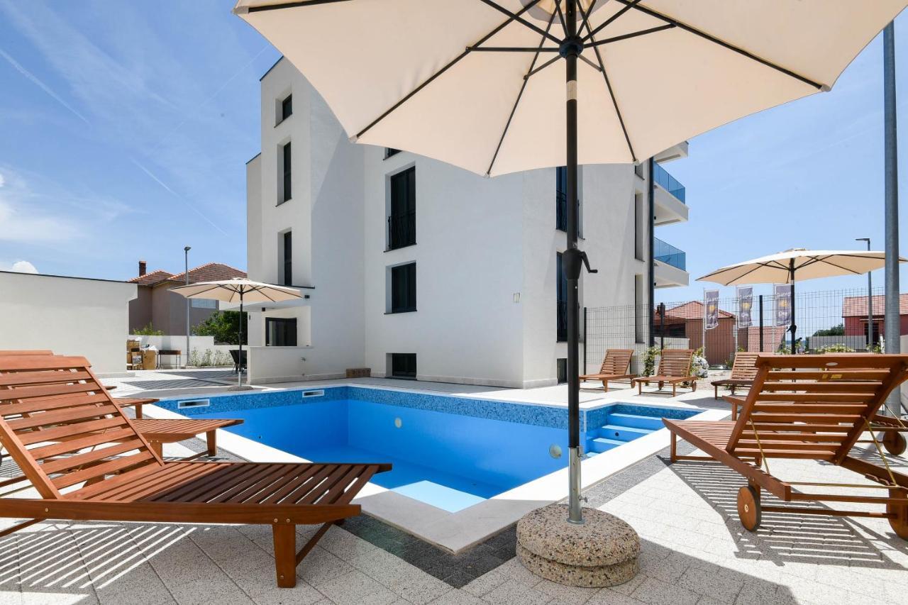 Sunny Day Luxury Holiday Apartments Orebić Buitenkant foto