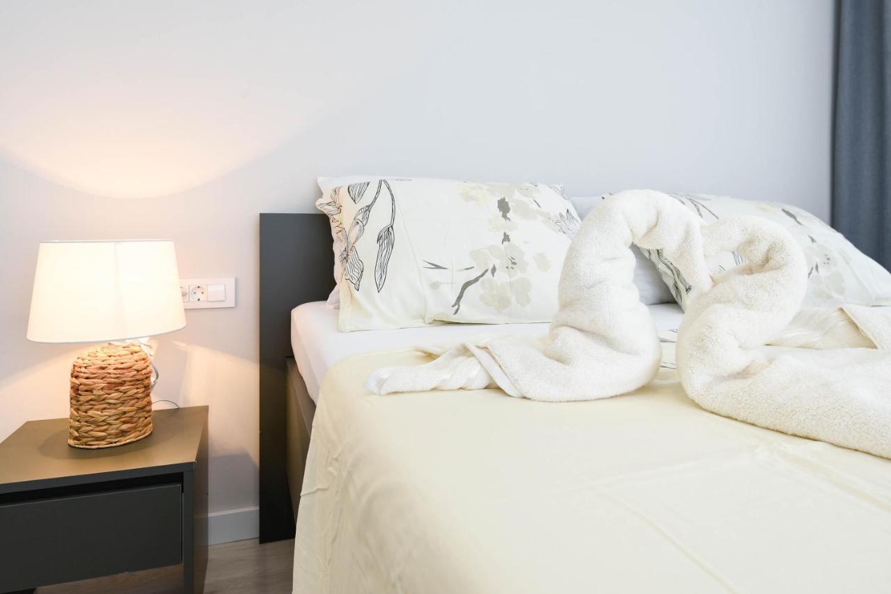 Sunny Day Luxury Holiday Apartments Orebić Buitenkant foto
